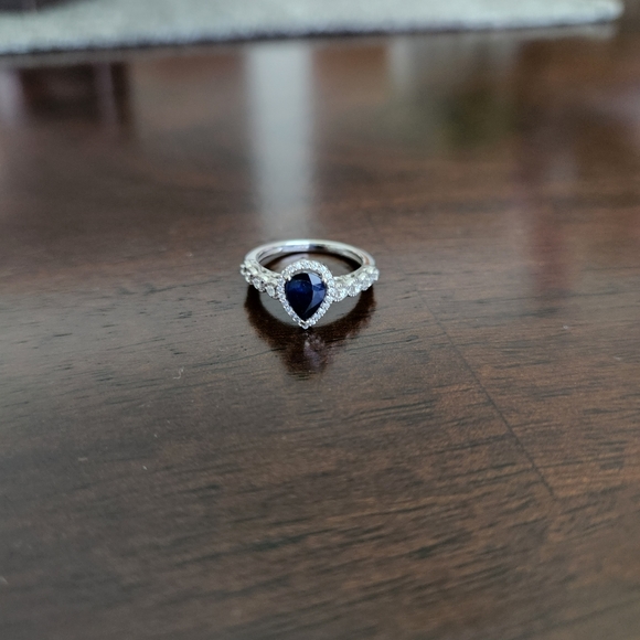 GENUINE 14K SAPPHIRE & DIAMOND RING - Picture 8 of 9